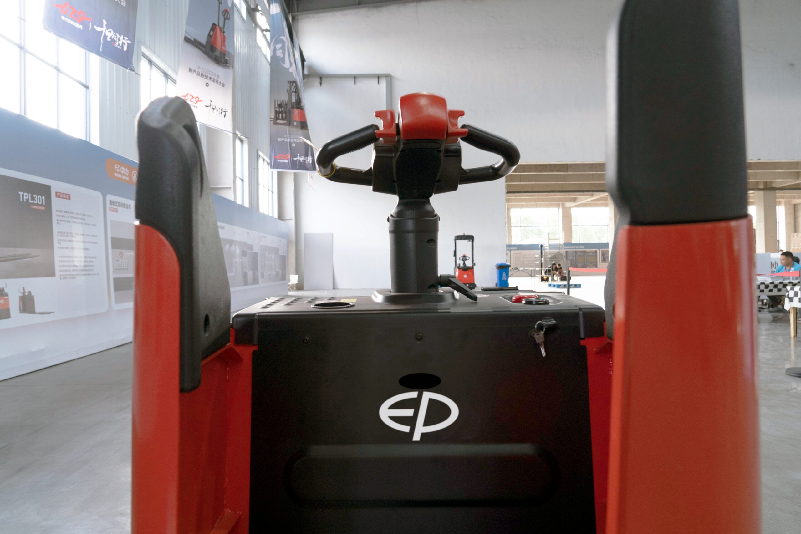 KPL201 Elektrische Palletwagen met vast platform - 2000 KG - Weldingshop